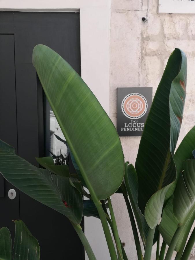 Locus Pendinelli Trani Bed & Breakfast Exterior foto